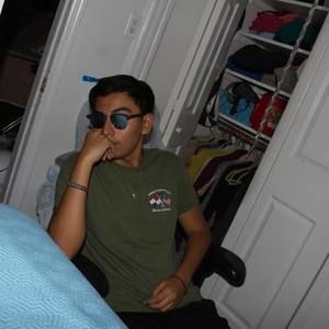 Meet your Posher, Jaime